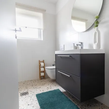 Sunny Line Premium With Pool Apartment