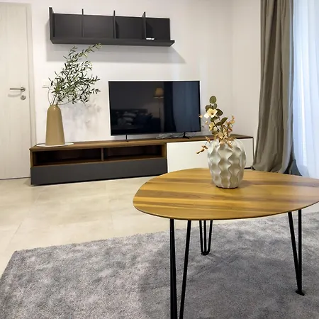 Apartment Sunny Line Premium With Pool Umag